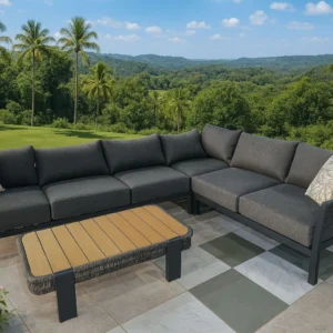 Outdoor Corner | Borromeo