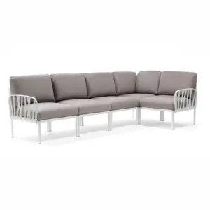 Outdoor Corner Komodo 01 1