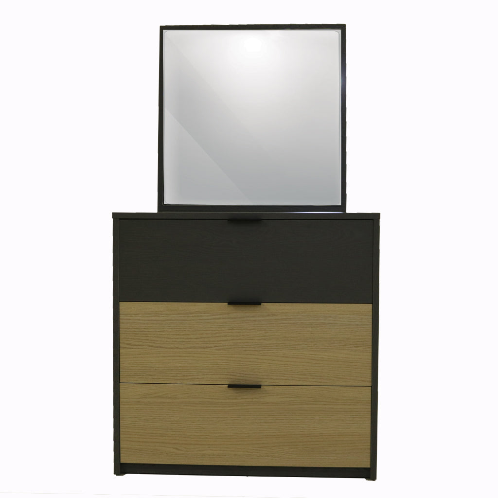 005-000-00034N Dresser | 2040 - Image 1