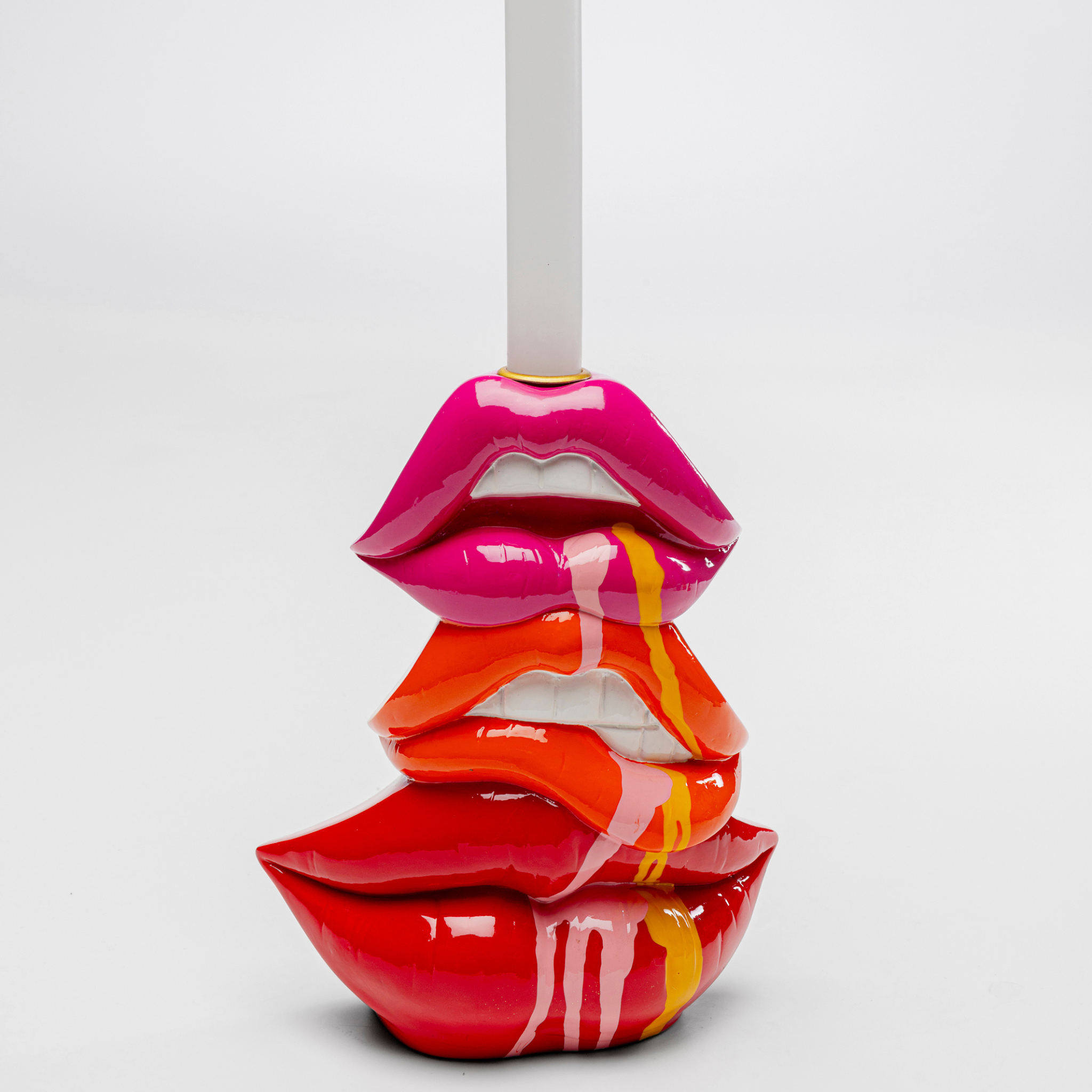 006-000-00141N_7 Candle Holder Lips 17cm - Image 1